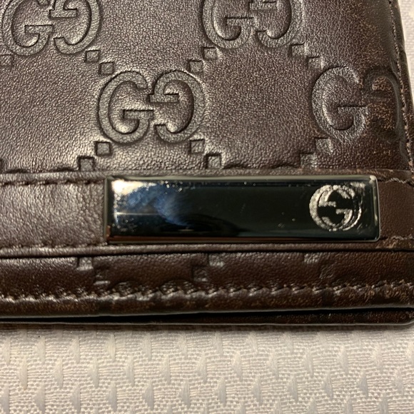 Authentic Gucci Dark Brown Metal Bar Bifold Wallet - Picture 3 of 5
